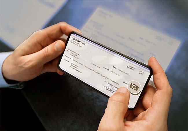 Chime Mobile Check Deposit Guide: How to Deposit a Check