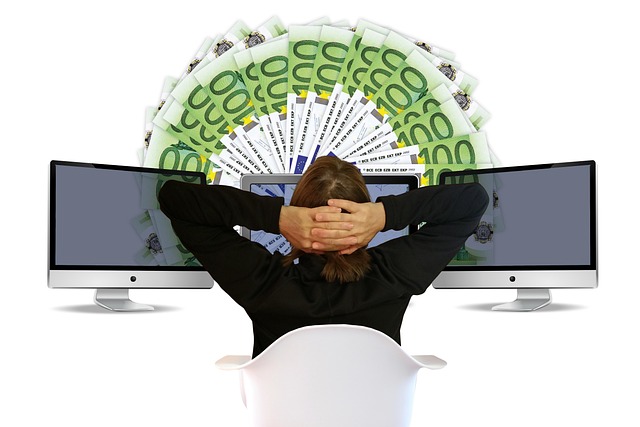 Earn 10 Annually With Lending Club