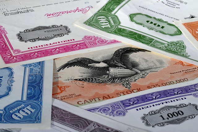 Etfs Overtake Hedge Funds But There Are Side Effects