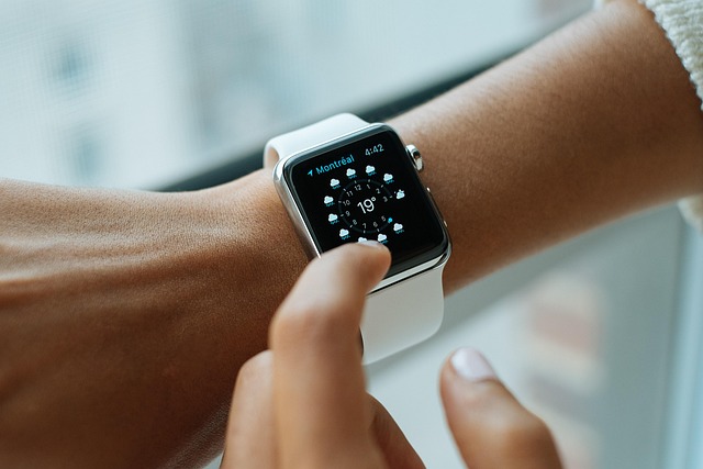 Swiss Smartwatch To Compete With Apple